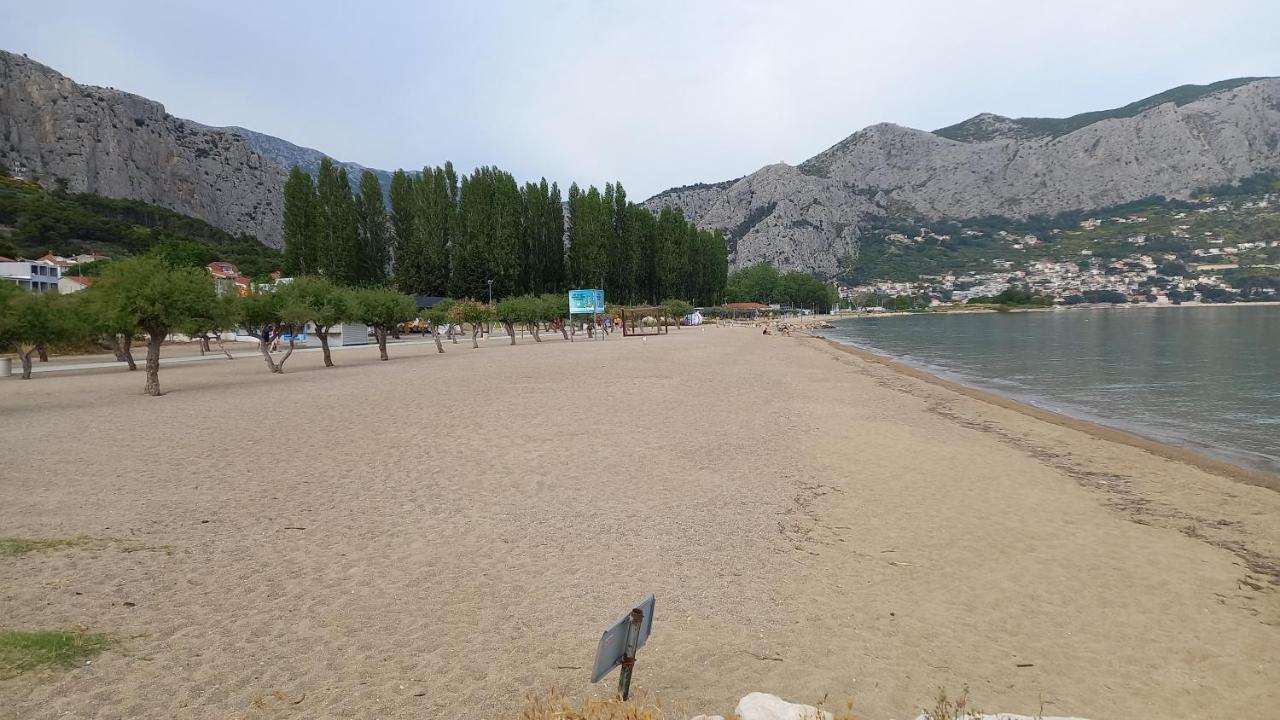 Bugenvilija Duće Zewnętrze zdjęcie