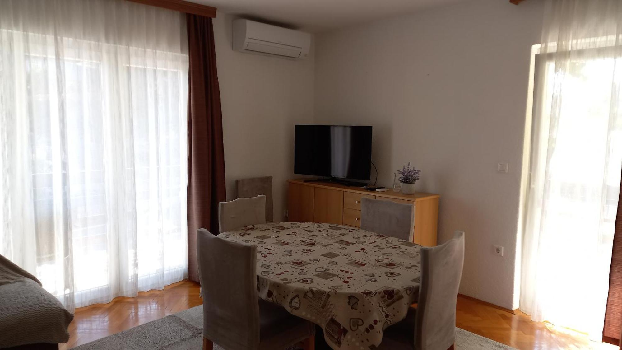 Bugenvilija Duće Zewnętrze zdjęcie